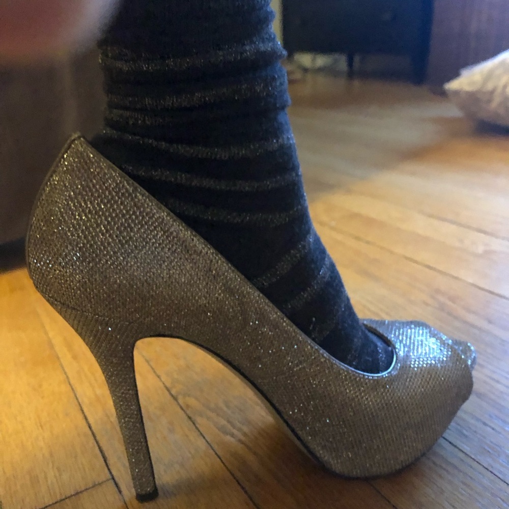 Women's Platform Pump - image 6